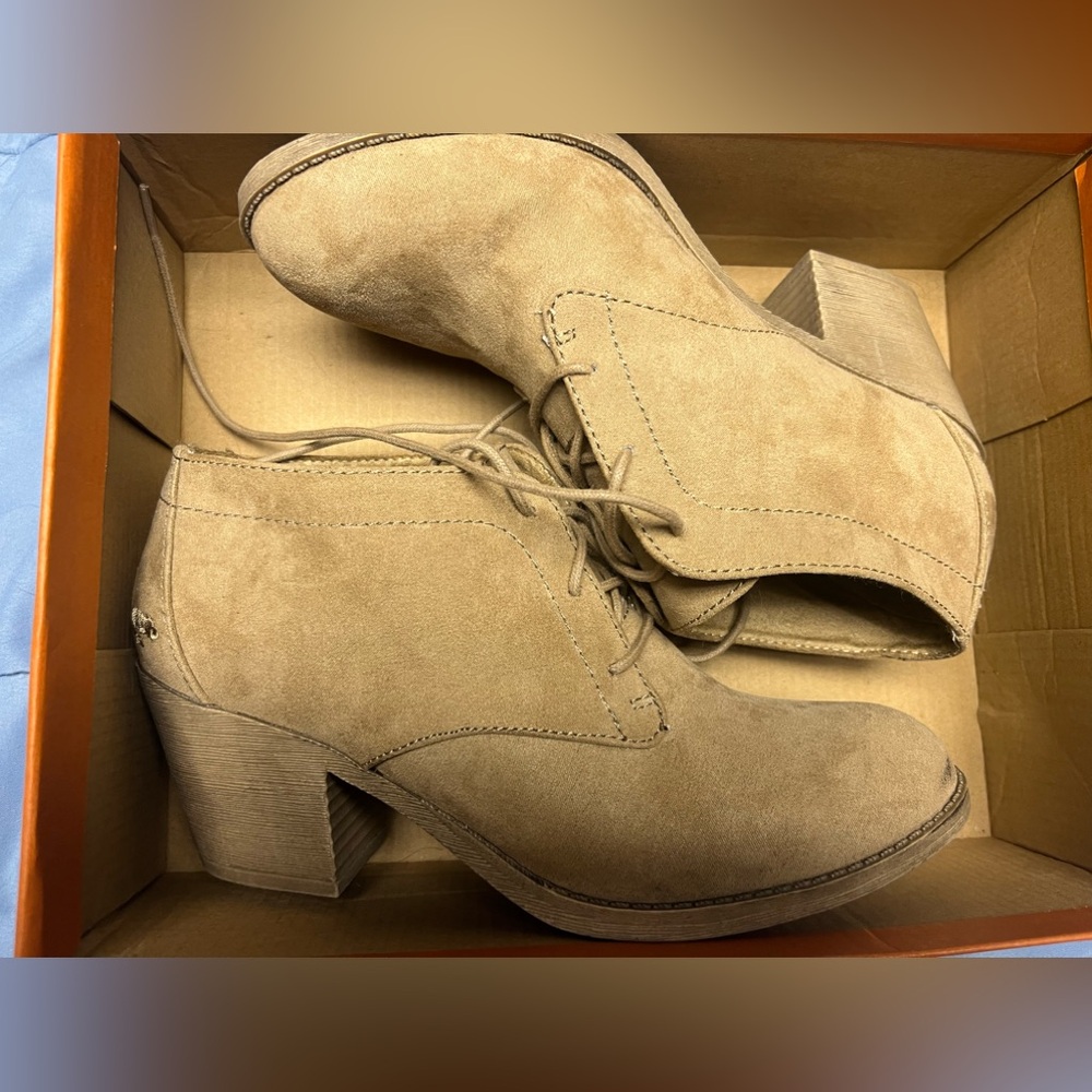 EUC Rocket Dog booties